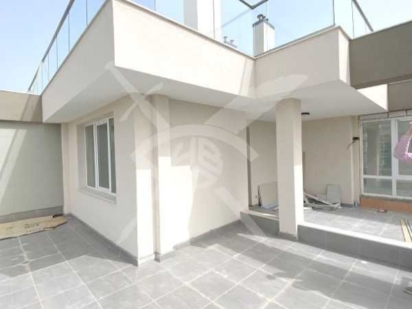 Тристаен апартамент в к.к. Слънчев бряг - 84 кв.м за 1227 €/кв.м - Снимка #1