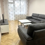 Дава се под наем Двустаен апартамент в Бургас, Лазур - 70 кв.м за 700 € - Снимка #1