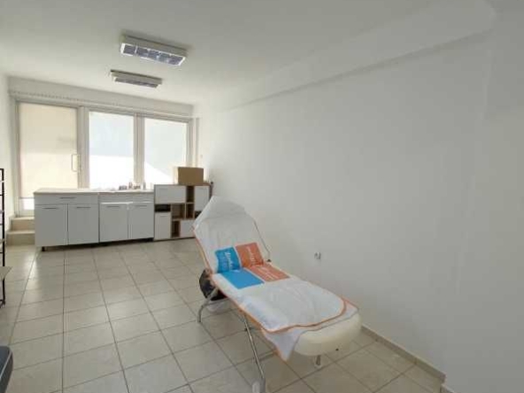 Магазин в Несебър - 55 кв.м за 970 €/кв.м - Снимка #1