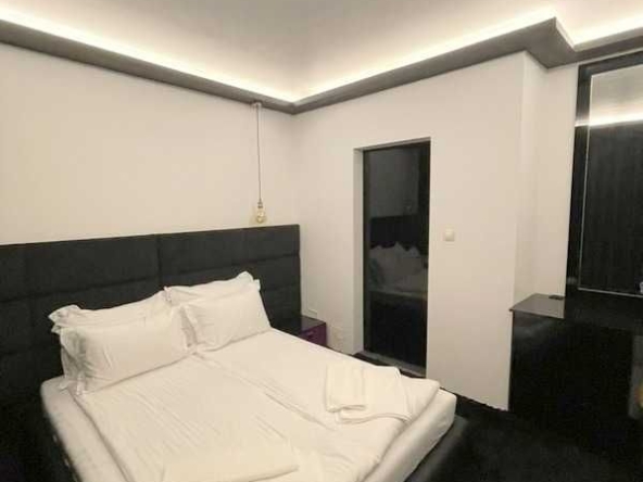 Двустаен апартамент в к.к. Слънчев бряг - 74 кв.м за 1419 €/кв.м - Снимка #1