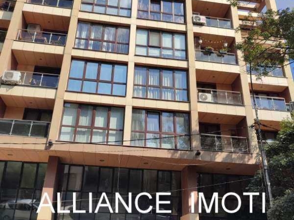 Двустаен апартамент в София, Зона Б-18 - 75 кв.м за 2567 €/кв.м - Снимка #1