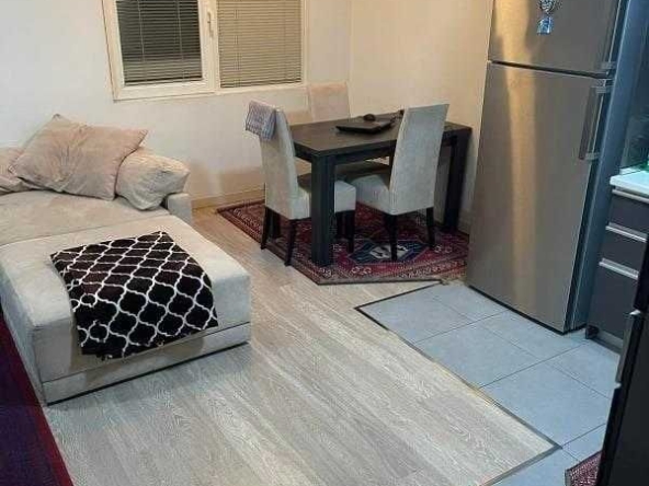 Дава се под наем Тристаен апартамент в София, Младост 4 - 89 кв.м за 714 € - Снимка #1