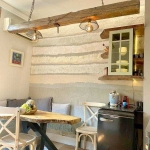 Дава се под наем Двустаен апартамент в Бургас, Център - 68 кв.м за 255 € - Снимка #1