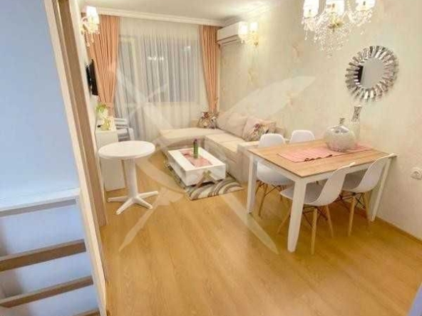 Двустаен апартамент в к.к. Слънчев бряг - 44 кв.м за 1975 €/кв.м - Снимка #1