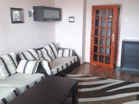 Дава се под наем Тристаен апартамент в София, Красно село - 91 кв.м за 775 € - Снимка #1