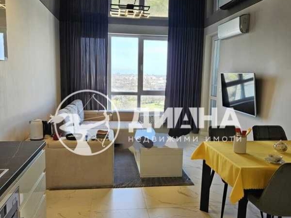 Двустаен апартамент в Пловдив, Тракия - 76 кв.м за 1935 €/кв.м - Снимка #1