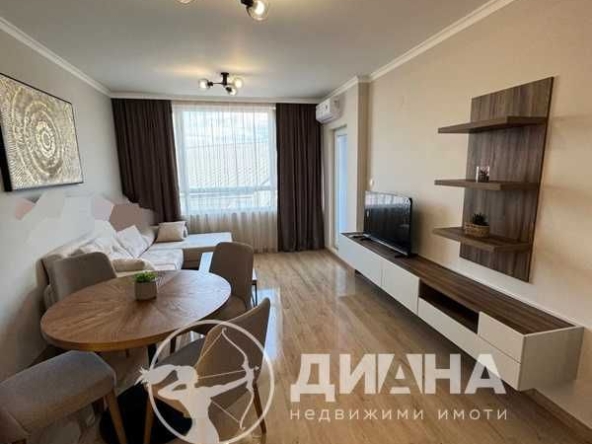 Двустаен апартамент в Пловдив, Съдийски - 68 кв.м за 2324 €/кв.м - Снимка #1