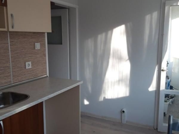 Дава се под наем Едностаен апартамент в София, Дружба 2 - 48 кв.м за 375 € - Снимка #1