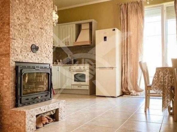 Къща в с. Кошарица, Област Бургас - 160 кв.м за 2063 €/кв.м - Снимка #1