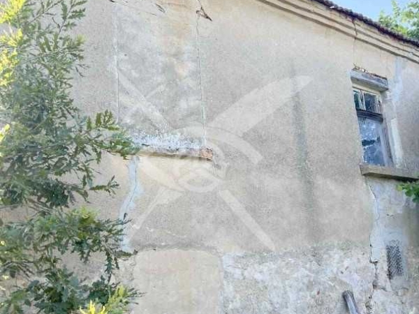 Къща в с. Варовник, Област Бургас - 120 кв.м за 40 €/кв.м - Снимка #1