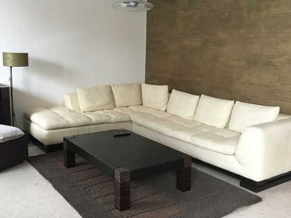 Дава се под наем Тристаен апартамент в Бургас, Лазур - 100 кв.м за 897.6 € - Снимка #1