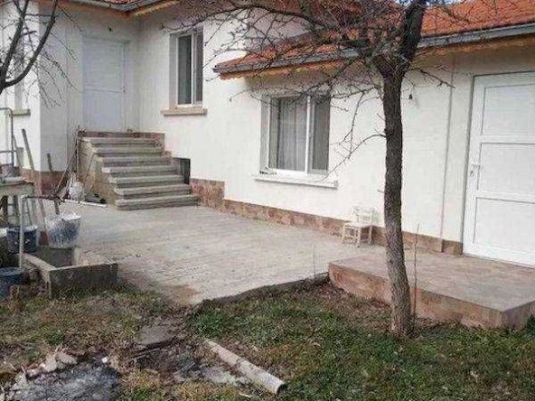 Къща в с. Илия Блъсково, Област Шумен - 120 кв.м за 791 €/кв.м - Снимка #1