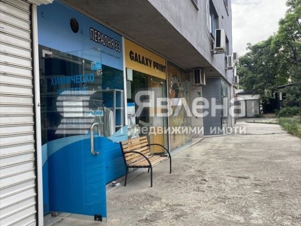 Магазин в София, Студентски град - 58 кв.м за 1809 €/кв.м - Снимка #1