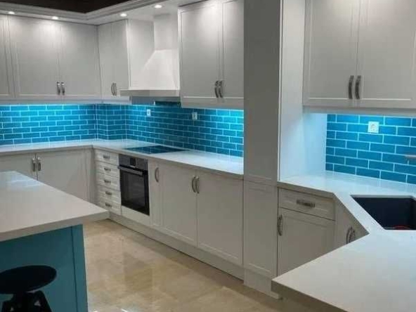 Дава се под наем Многостаен апартамент в Пловдив, Христо Смирненски - 106 кв.м за 438.6 € - Снимка #1