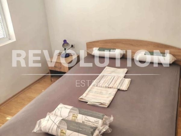 Дава се под наем Двустаен апартамент в Варна, Зимно кино Тракия - 48 кв.м за 475 € - Снимка #1