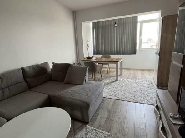 Дава се под наем Двустаен апартамент в Пловдив, Кършияка - 50 кв.м за 357 € - Снимка #1