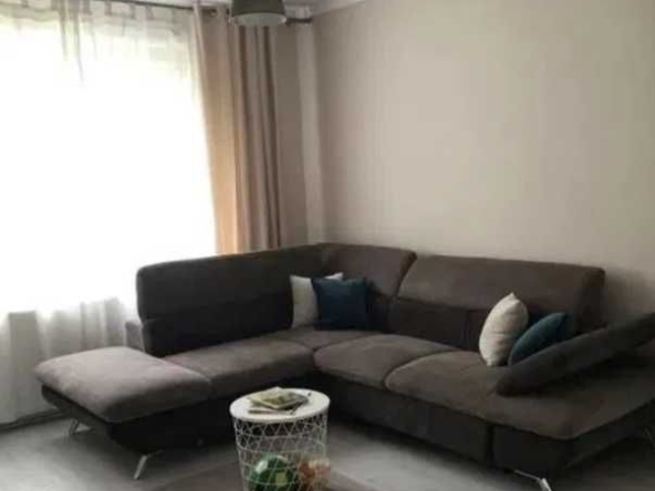 Дава се под наем Двустаен апартамент в Пловдив, Западен - 60 кв.м за 255 € - Снимка #1