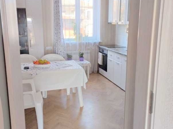 Къща в с. Тръстиково, Област Бургас - 70 кв.м за 1329 €/кв.м - Снимка #1