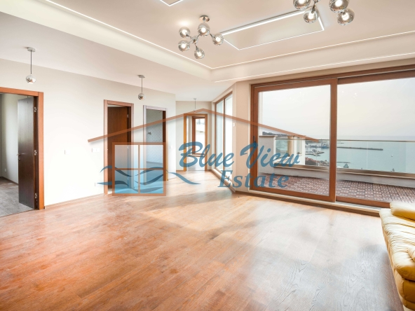 Многостаен апартамент в Балчик - 390 кв.м за 579 €/кв.м - Снимка #1