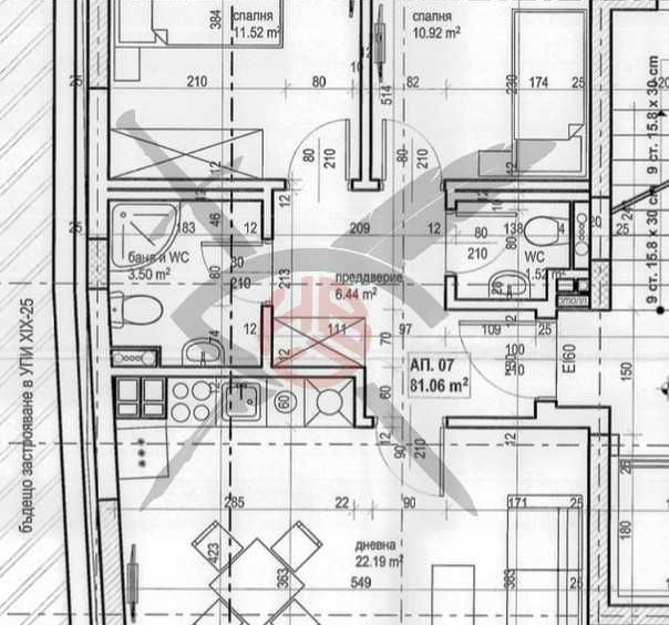 Тристаен апартамент в София, Банишора - 82 кв.м за 2683 €/кв.м - Снимка #1