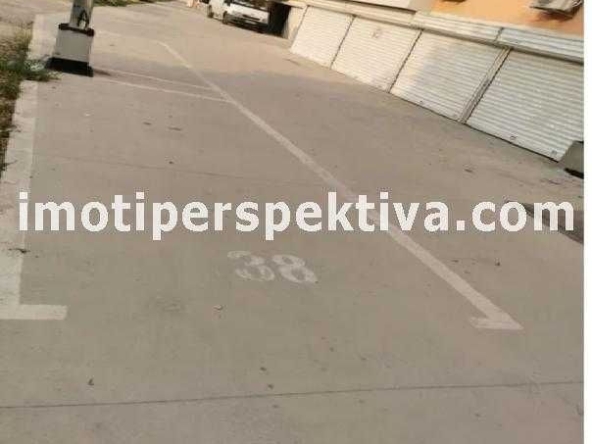 Гараж / Паркомясто в Пловдив, Кючук Париж - 12 кв.м за 917 €/кв.м - Снимка #1