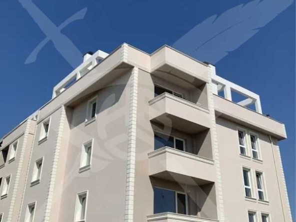 Тристаен апартамент в Пловдив, Остромила - 131 кв.м за 674 €/кв.м - Снимка #1