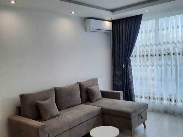 Дава се под наем Двустаен апартамент в Пловдив, Христо Смирненски - 70 кв.м за 400 € - Снимка #1