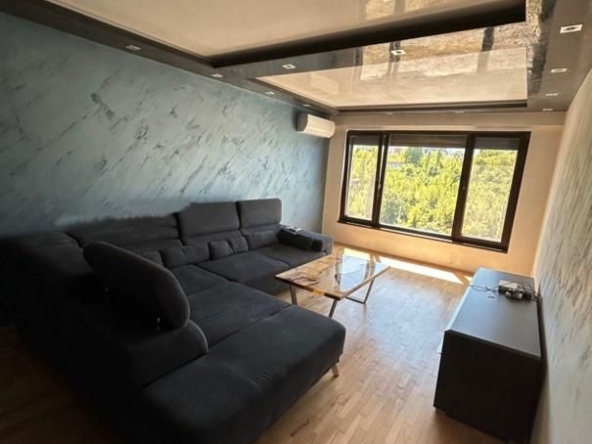 Дава се под наем Двустаен апартамент в София, Дружба 1 - 73 кв.м за 800 € - Снимка #1