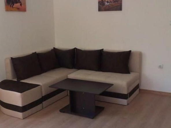 Дава се под наем Двустаен апартамент в София, Оборище - 70 кв.м за 550 € - Снимка #1