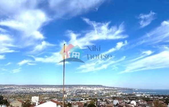 Четиристаен апартамент в Варна, Аспарухово - 187 кв.м за 1027 €/кв.м - Снимка #1