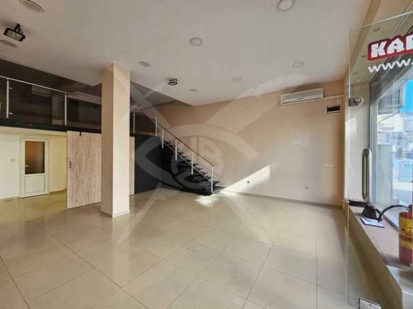 Магазин в Варна, ЖП Гара - 75 кв.м за 1156 €/кв.м - Снимка #1