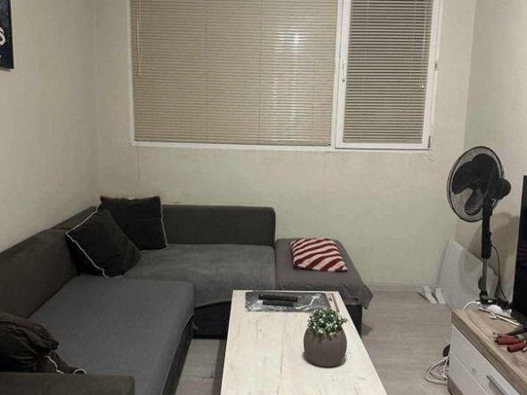 Дава се под наем Двустаен апартамент в София, Банишора - 40 кв.м за 509.49 € - Снимка #1
