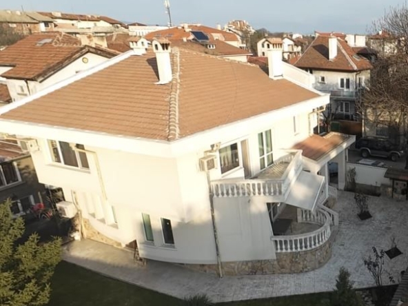 Къща в София, Орландовци - 495 кв.м за 1010 €/кв.м - Снимка #1