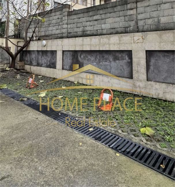 Гараж / Паркомясто в Варна, Левски - 13 кв.м за 863 €/кв.м - Снимка #1