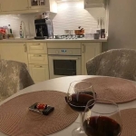 Дава се под наем Двустаен апартамент в Пловдив, Южен - 60 кв.м за 255 € - Снимка #1