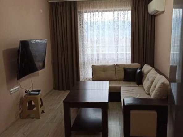 Дава се под наем Тристаен апартамент в Пловдив, Южен - 70 кв.м за 365 € - Снимка #1