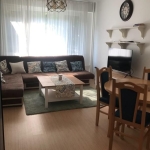 Дава се под наем Тристаен апартамент в София, Гоце Делчев - 90 кв.м за 700 € - Снимка #1