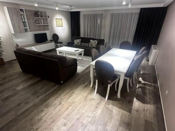 Дава се под наем Тристаен апартамент в София, Драгалевци - 120 кв.м за 1099 € - Снимка #1