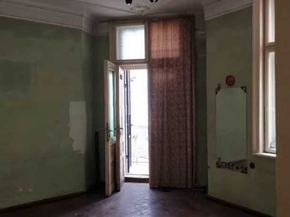Тристаен апартамент в София, Център - 131 кв.м за 3605 €/кв.м - Снимка #1