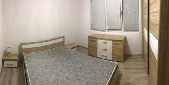 Дава се под наем Тристаен апартамент в Пловдив, Изгрев - 87 кв.м за 331.5 € - Снимка #1