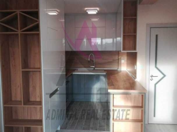 Дава се под наем Двустаен апартамент в Варна, Бриз - 65 кв.м за 500 € - Снимка #1