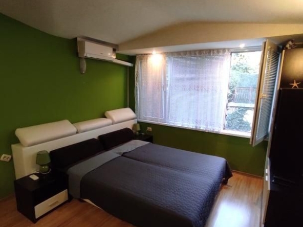 Дава се под наем Едностаен апартамент в Варна, Център - 35 кв.м за 383 € - Снимка #1