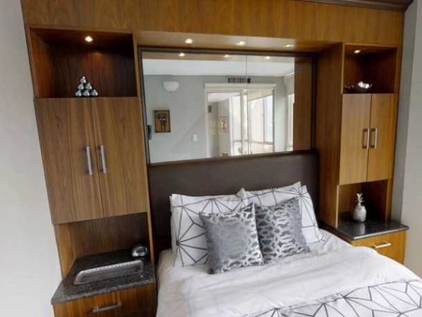 Дава се под наем Двустаен апартамент в Пловдив, Старият град - 65 кв.м за 260.1 € - Снимка #1