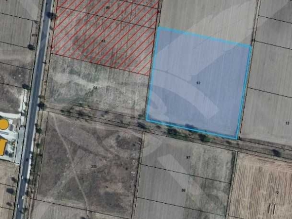 Парцел в София, Хладилника - 16364 кв.м за 20 €/кв.м - Снимка #1