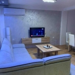 Дава се под наем Тристаен апартамент в Пловдив, Изгрев - 90 кв.м за 260.1 € - Снимка #1