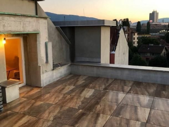 Дава се под наем Едностаен апартамент в София, Триъгълника - 55 кв.м за 383.52 € - Снимка #1