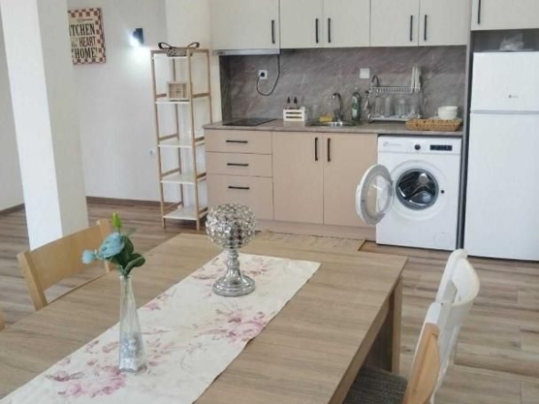 Дава се под наем Двустаен апартамент в Пловдив, Беломорски - 70 кв.м за 400 € - Снимка #1