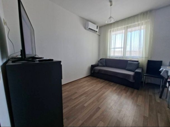 Двустаен апартамент в с. Приселци, Област Варна - 50 кв.м за 1020 €/кв.м - Снимка #1