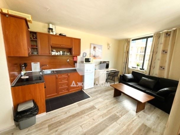 Тристаен апартамент в к.к. Слънчев бряг - 113 кв.м за 797 €/кв.м - Снимка #1