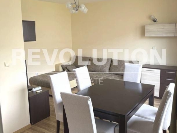 Дава се под наем Тристаен апартамент в Варна, ХЕИ - 78 кв.м за 700 € - Снимка #1